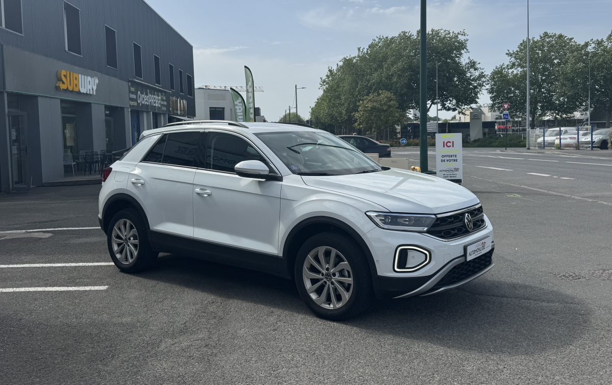 Volkswagen T-roc — 4