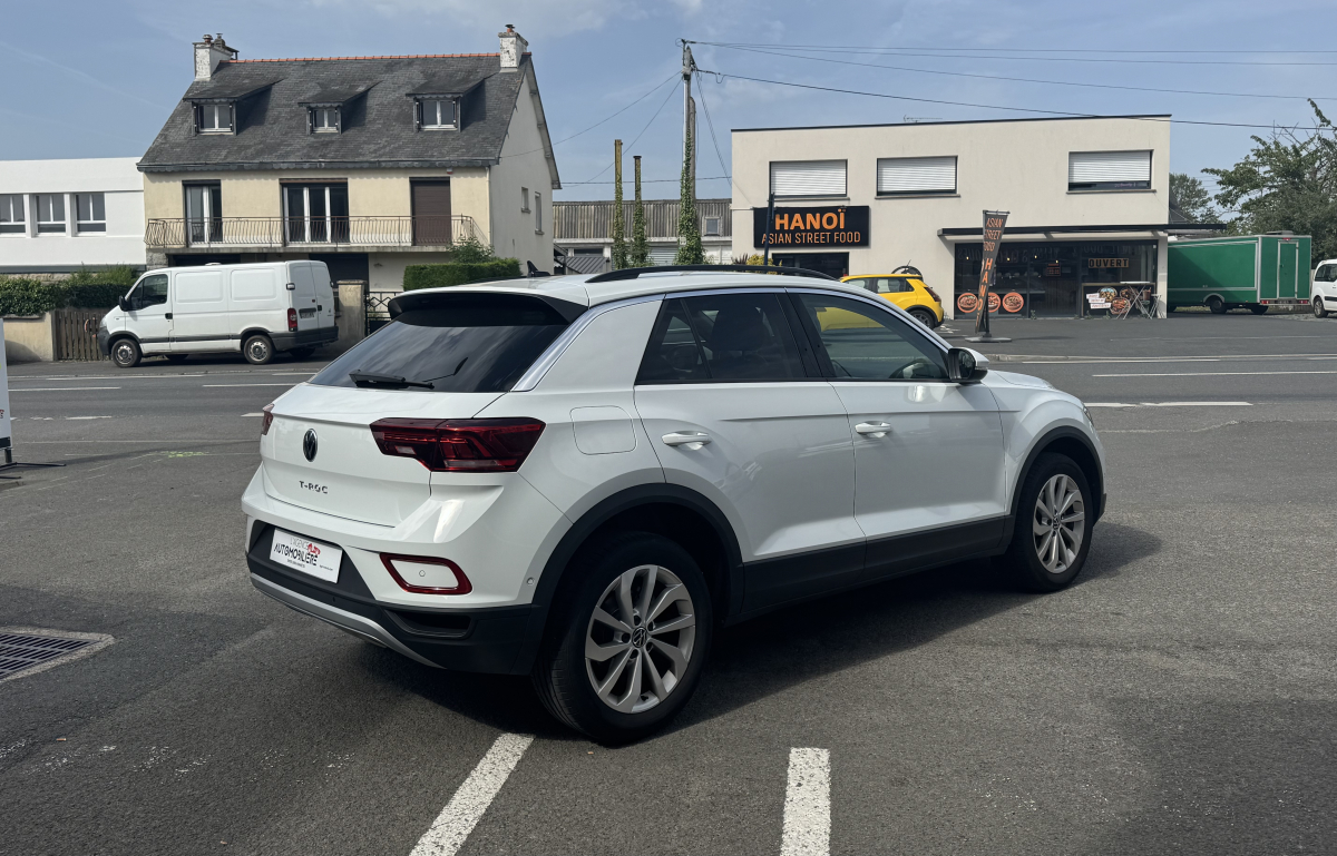 Volkswagen T-roc — 6