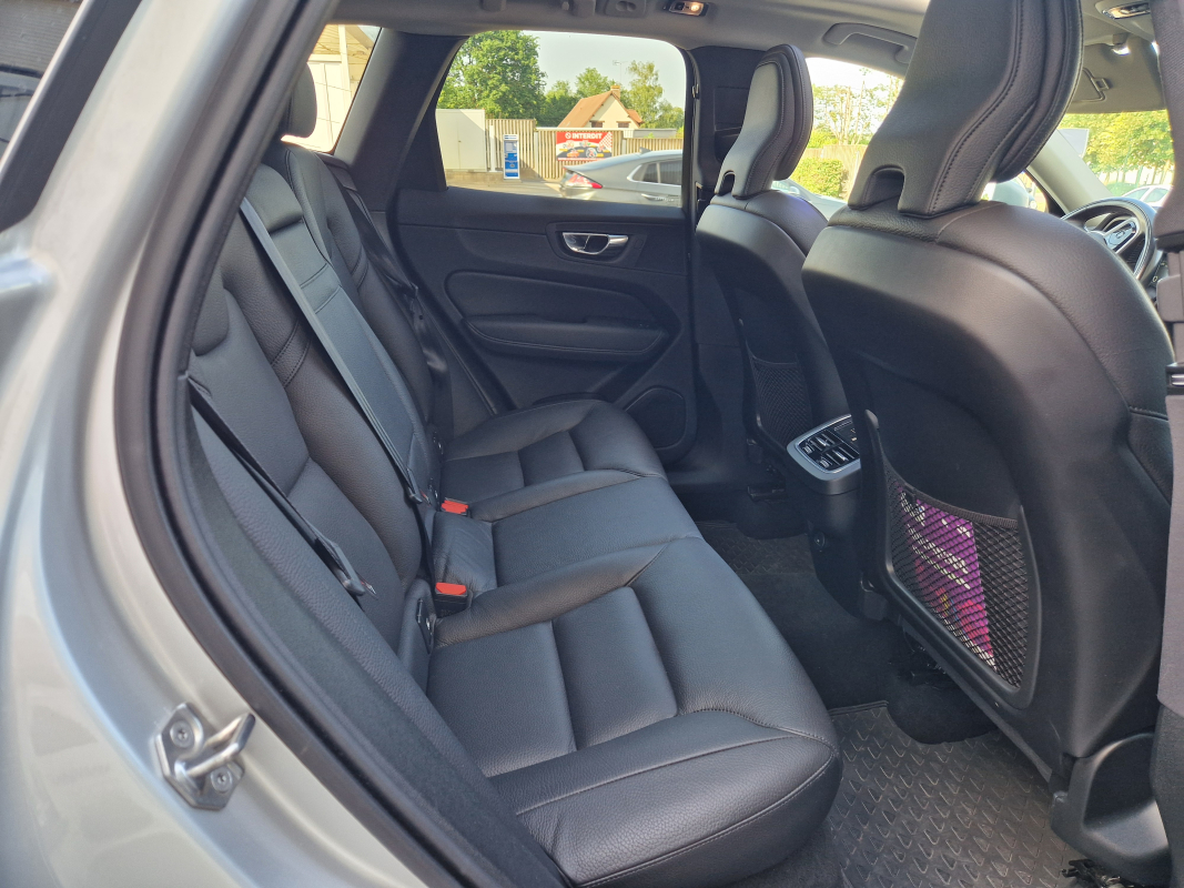 Volvo XC60 — 24