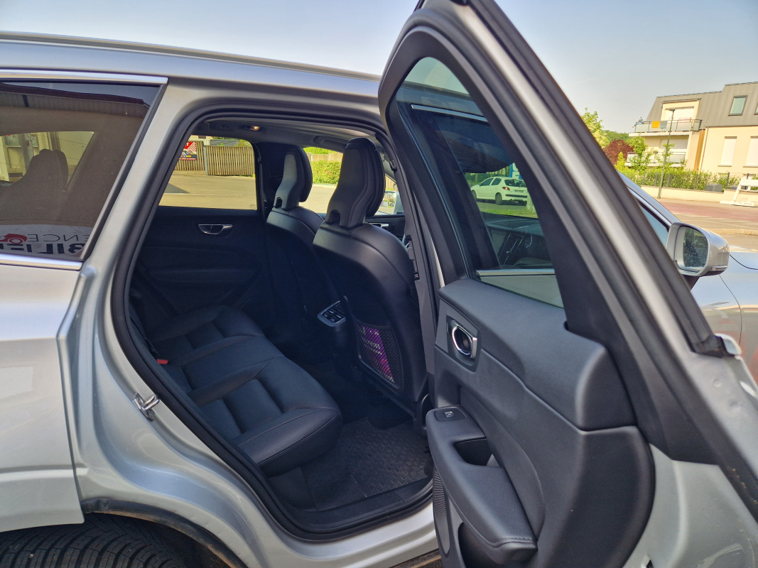Volvo XC60 — 22