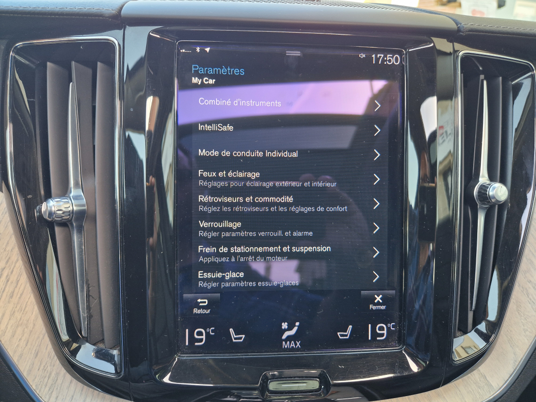 Volvo XC60 — 33