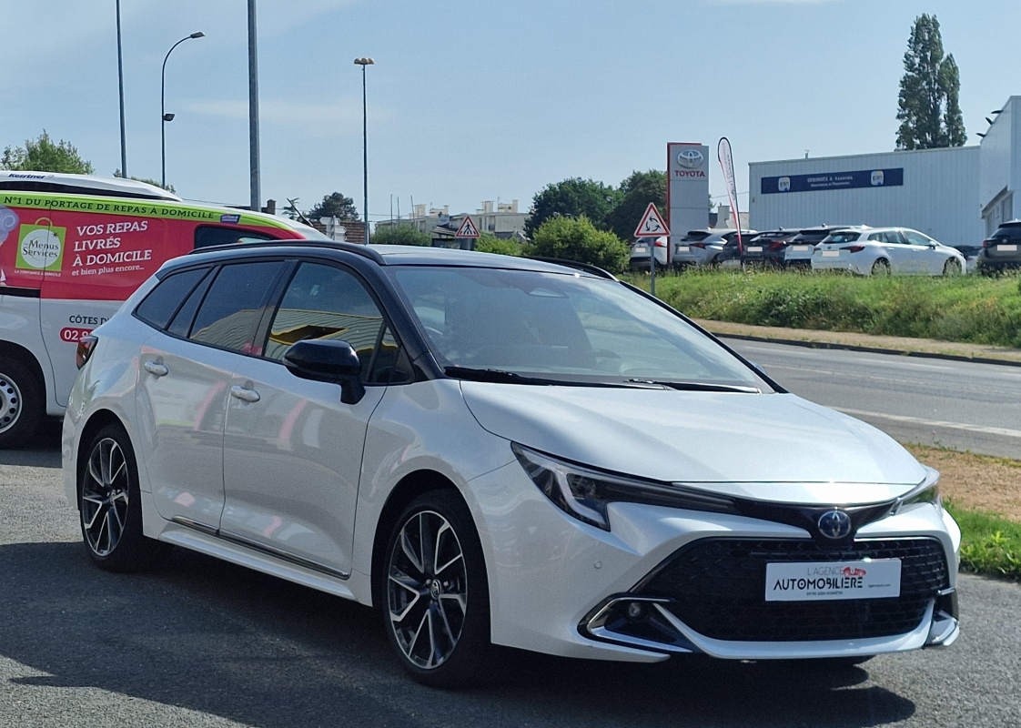 Toyota Corolla — 4