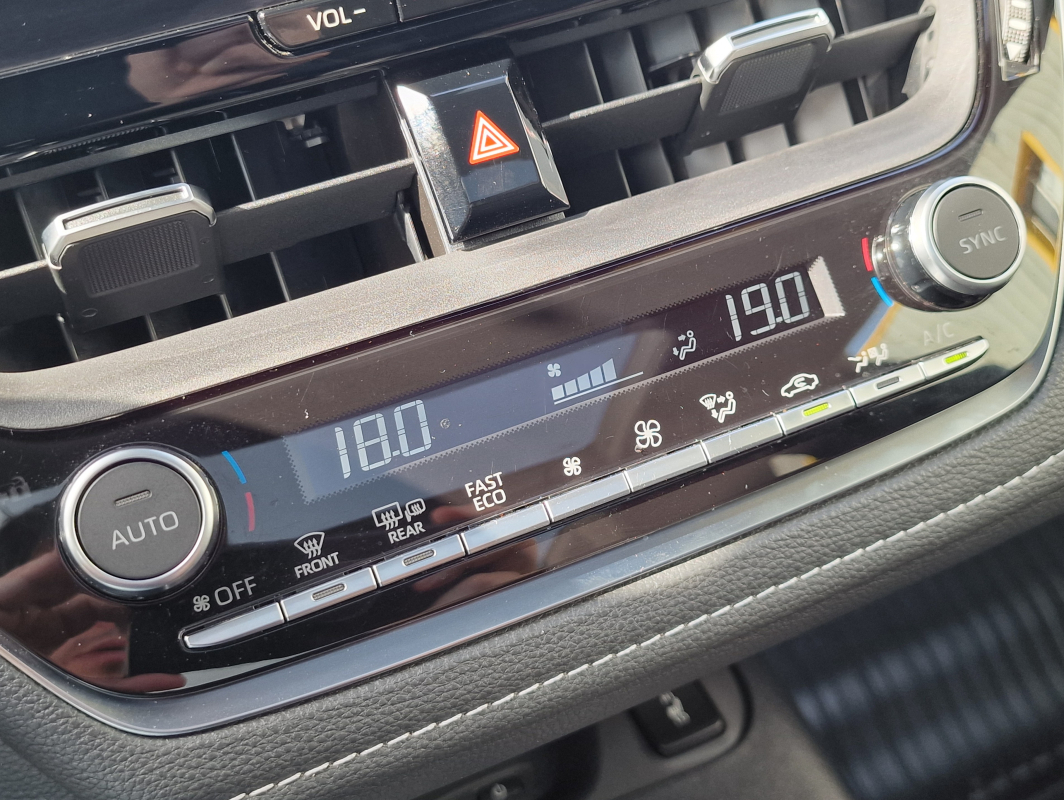 Toyota Corolla — 14