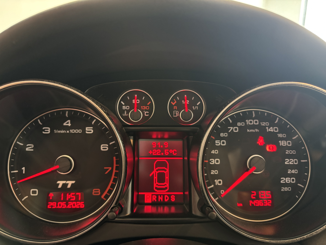 Audi TT Roadster — 13