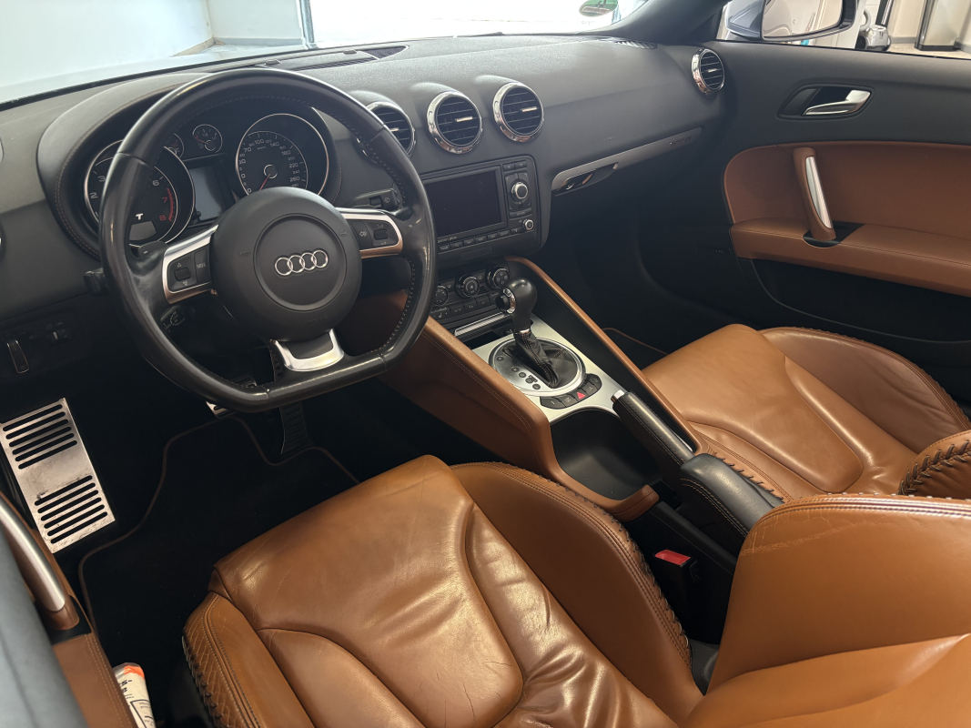 Audi TT Roadster — 14