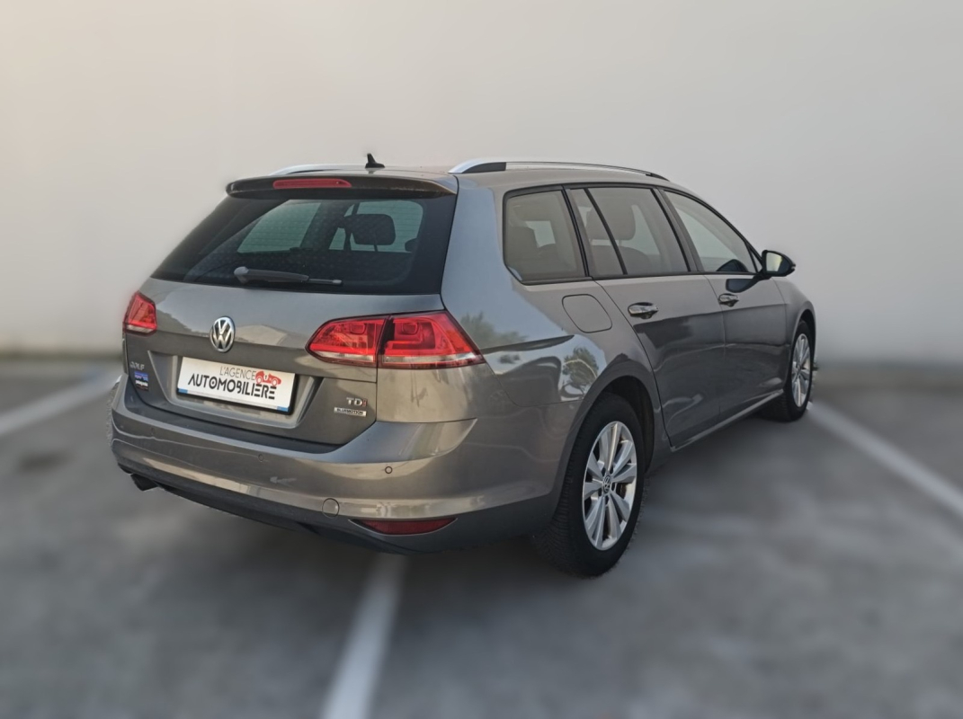 Volkswagen Golf SW — 5