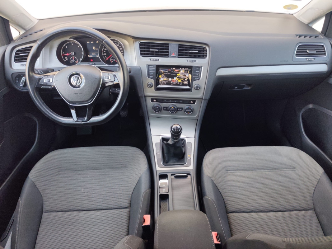 Volkswagen Golf SW — 9