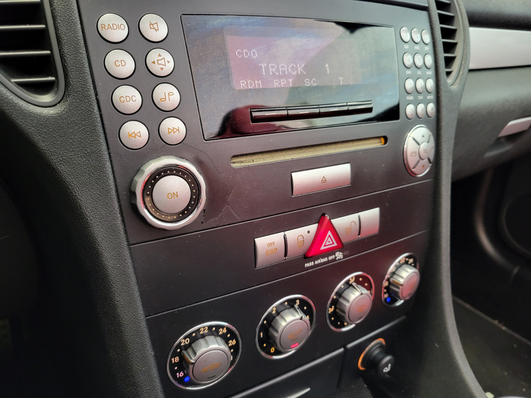 Mercedes SLK — 16