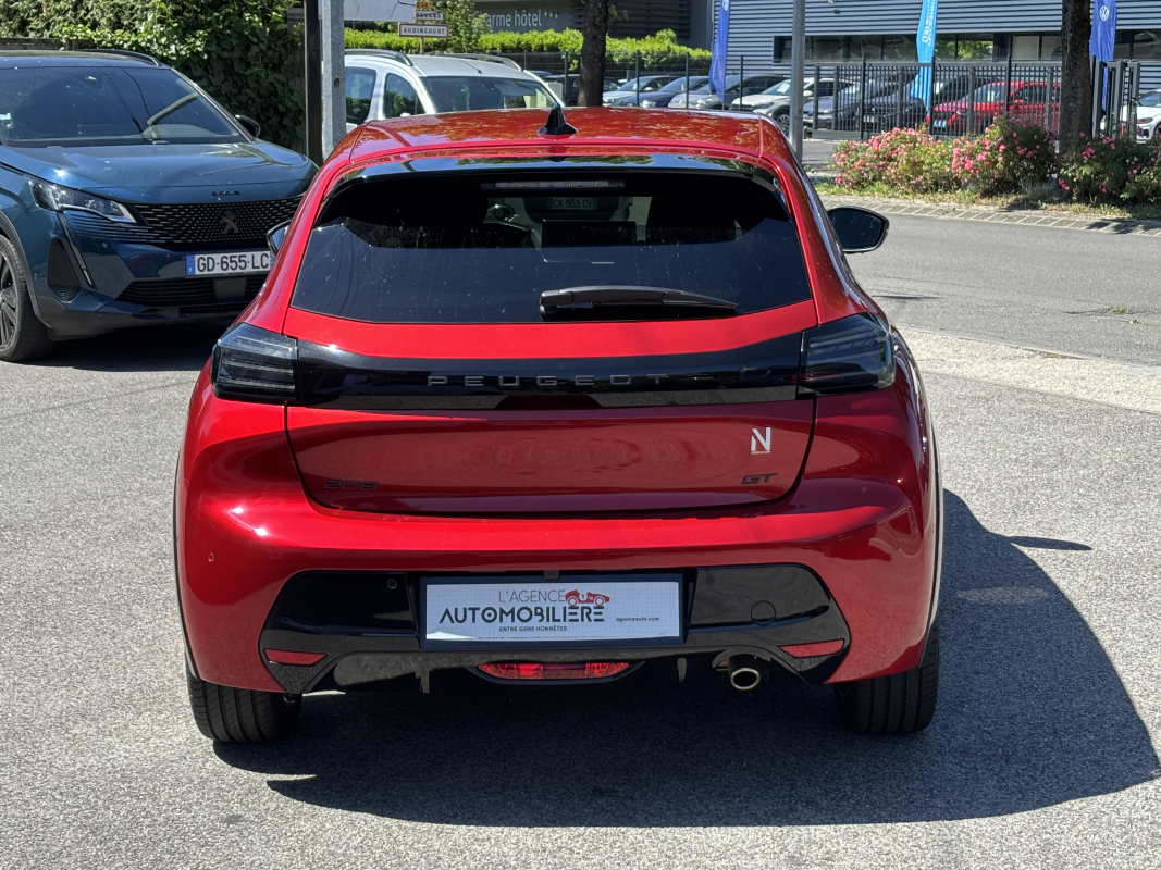 Peugeot 208 — 6