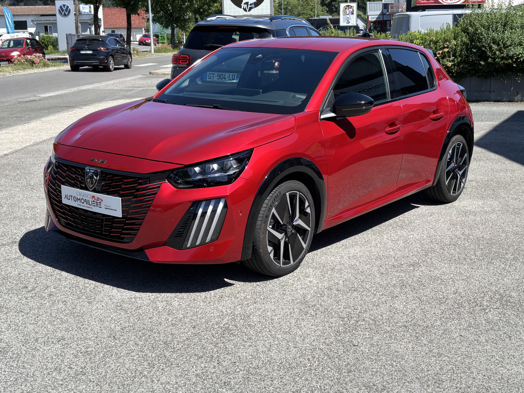 Peugeot 208 — 3