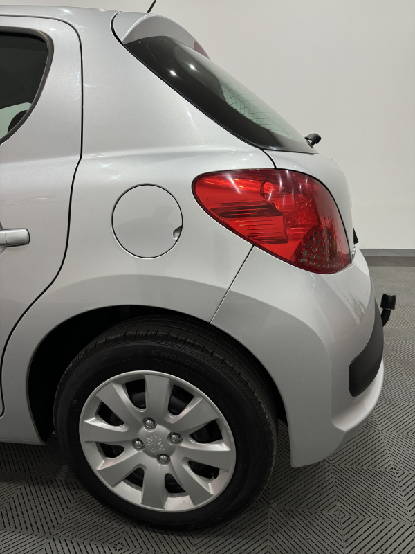 Peugeot 207 — 22