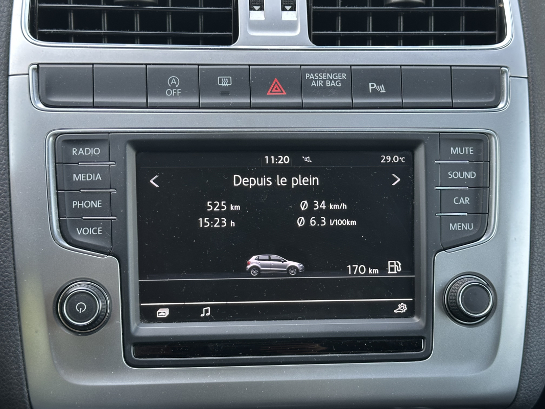 Volkswagen Polo — 28