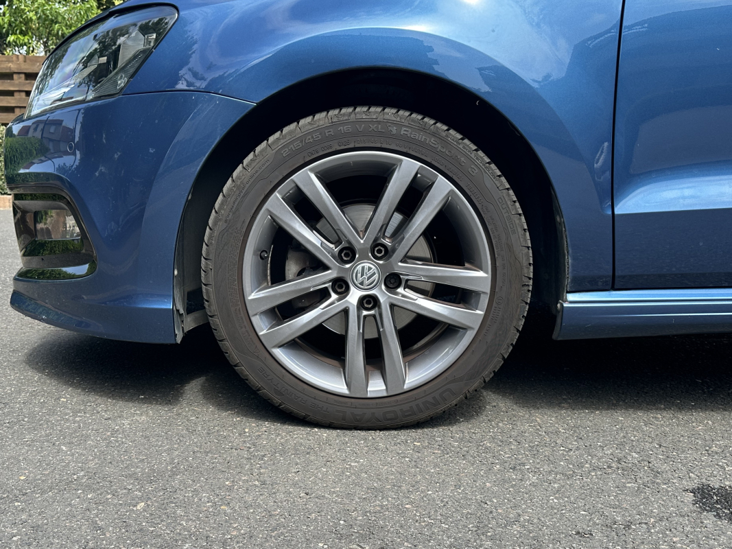 Volkswagen Polo — 9