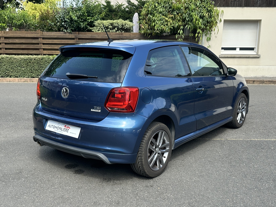 Volkswagen Polo — 5