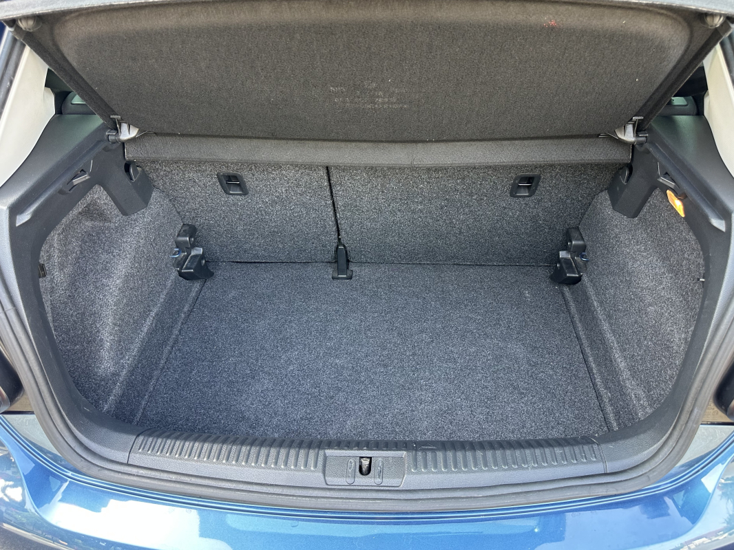 Volkswagen Polo — 13