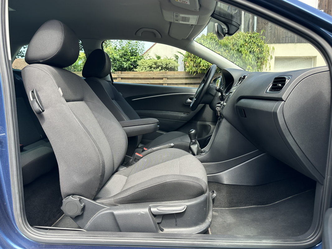 Volkswagen Polo — 15