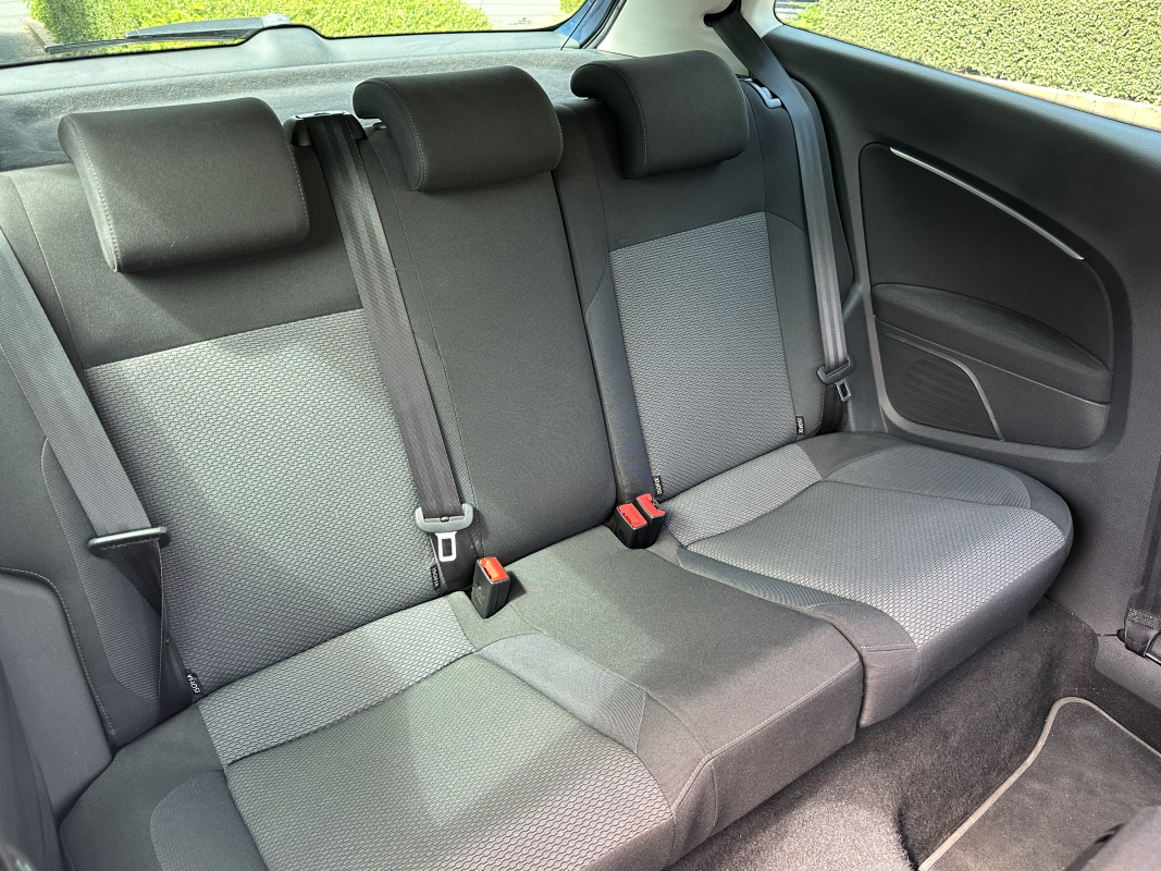 Volkswagen Polo — 14