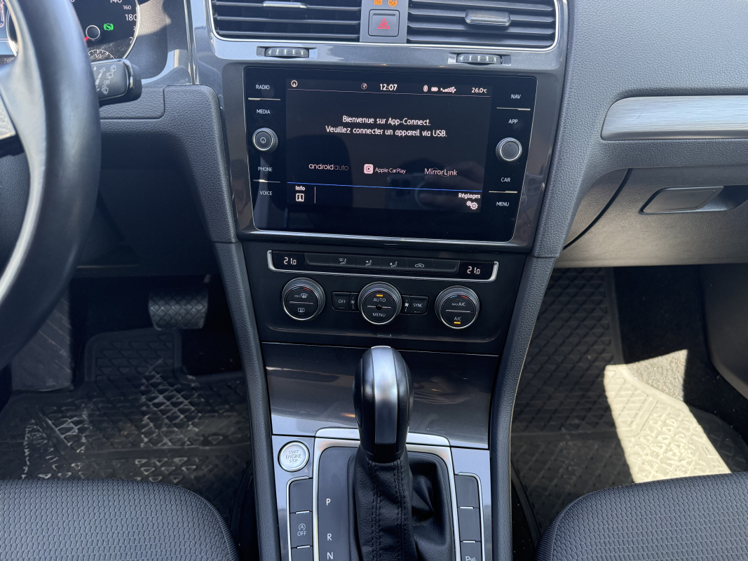 Volkswagen Golf — 10