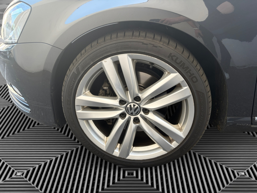 Volkswagen Passat SW — 6