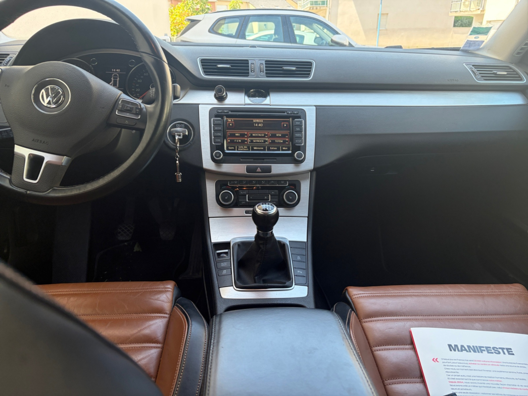 Volkswagen Passat SW — 14