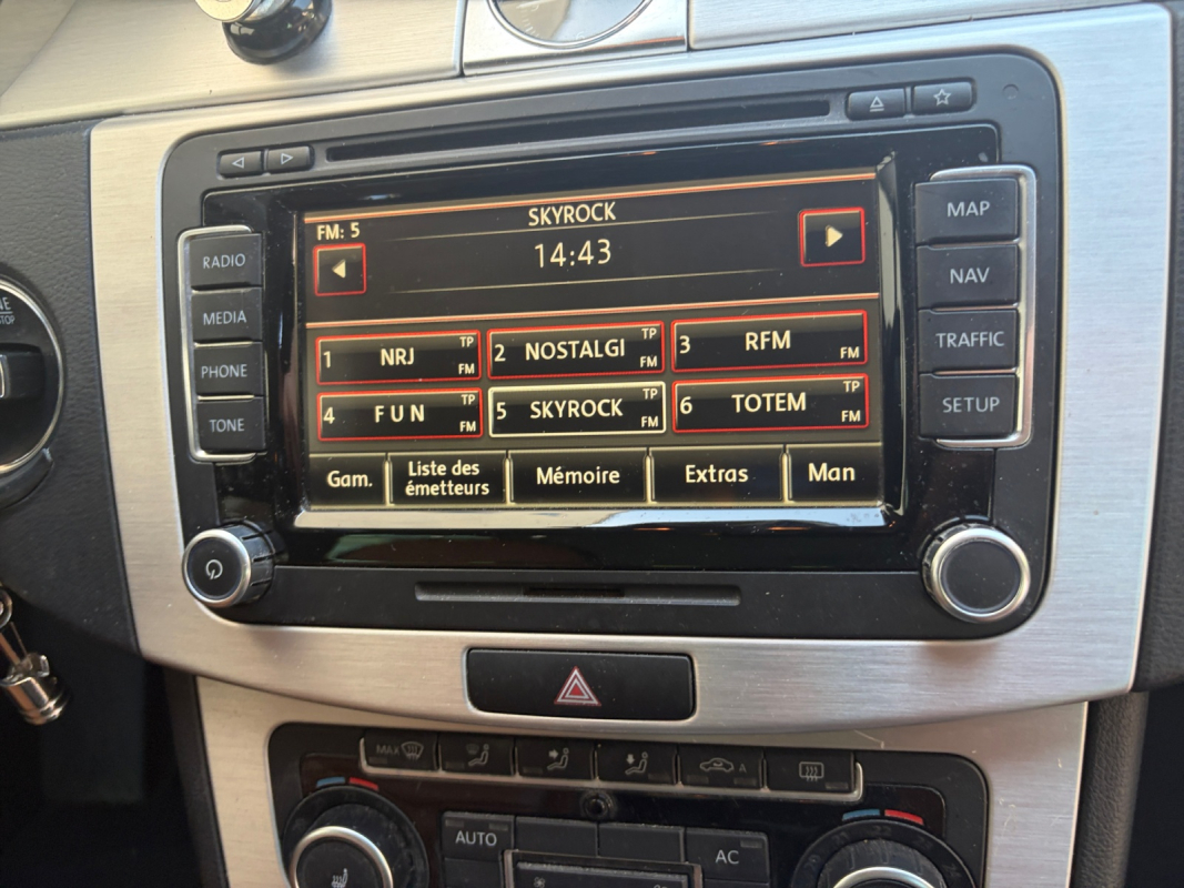 Volkswagen Passat SW — 20