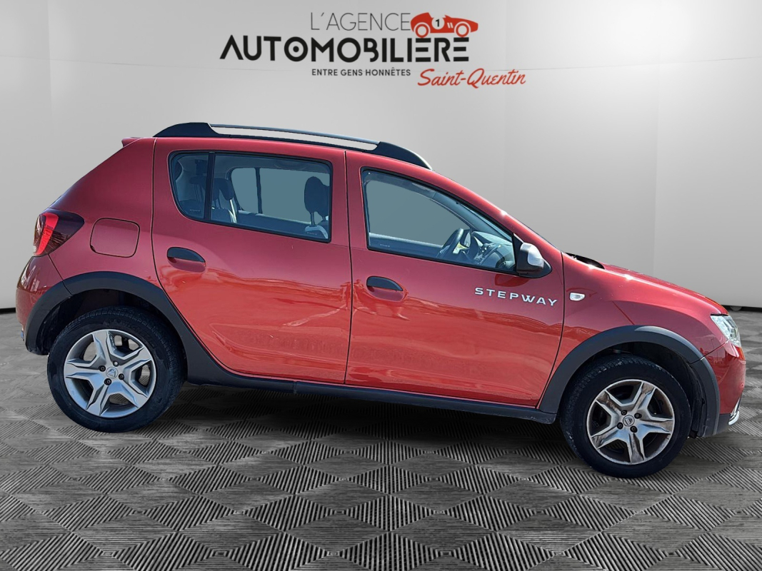 Dacia Sandero — 5