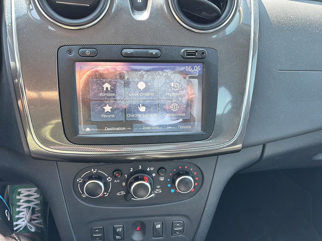 Dacia Sandero — 17