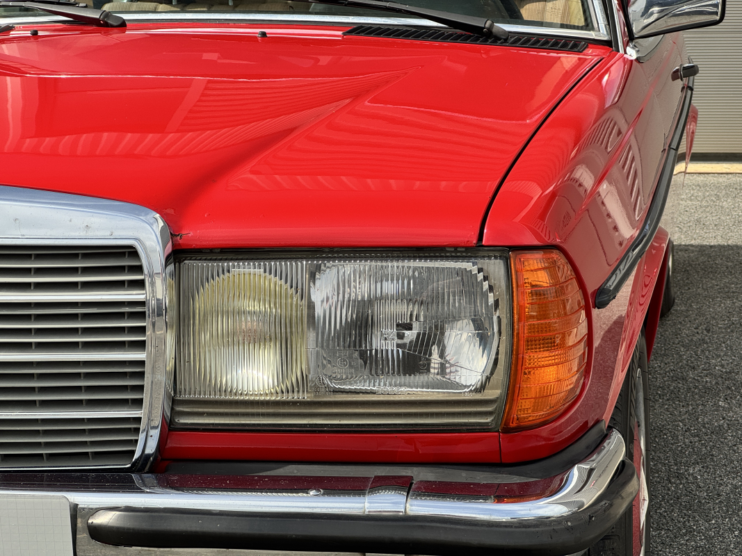 Mercedes 230 CE — 29