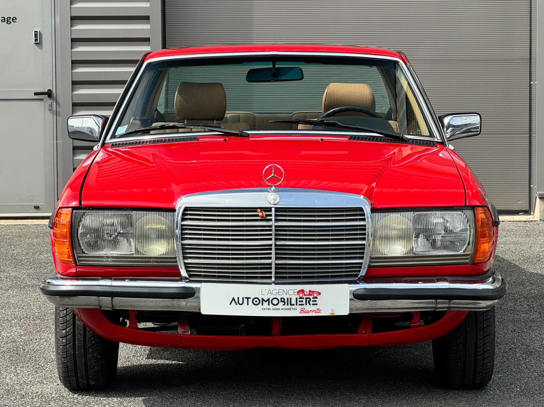 Mercedes 230 CE — 2