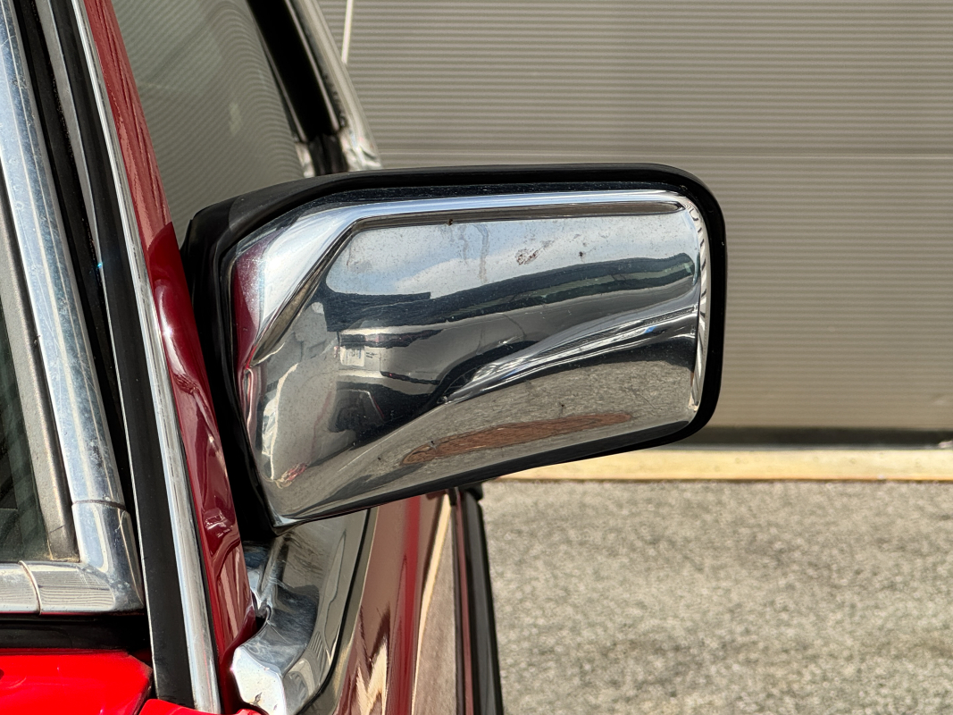 Mercedes 230 CE — 36