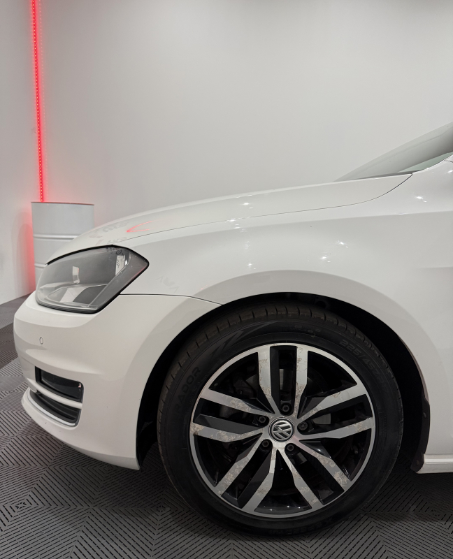 Volkswagen Golf — 20