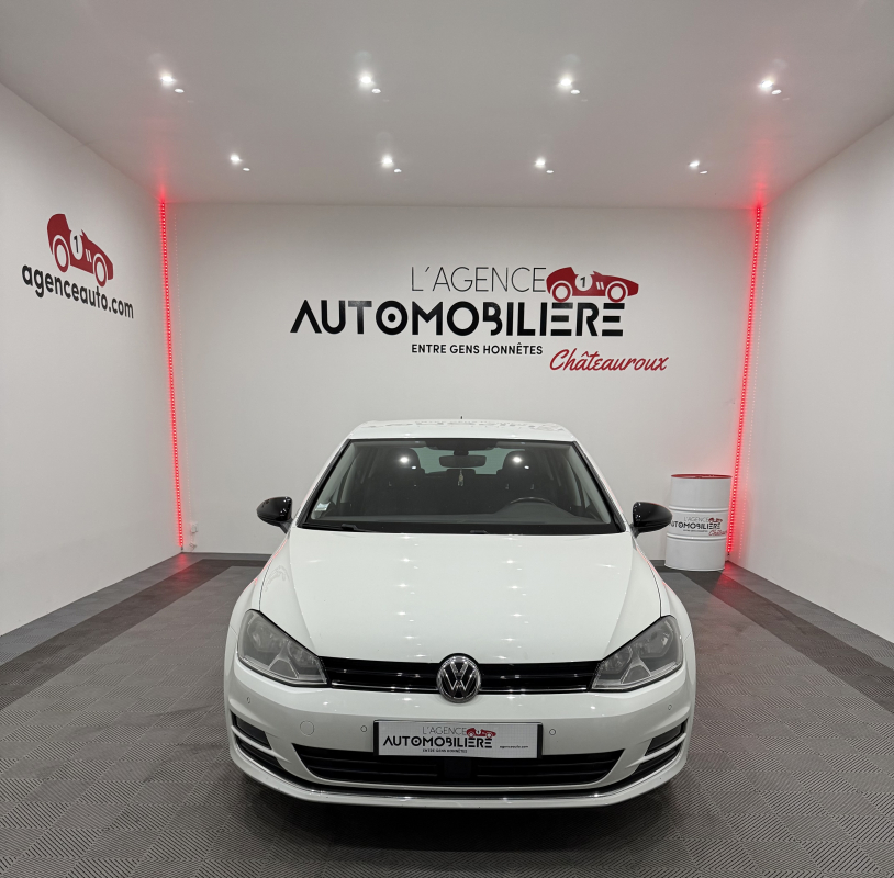 Volkswagen Golf — 2