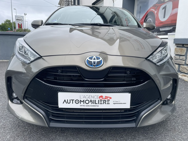 Toyota Yaris — 9