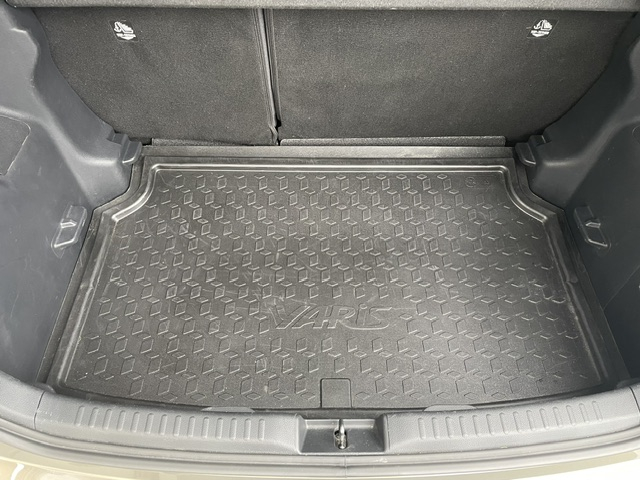 Toyota Yaris — 20