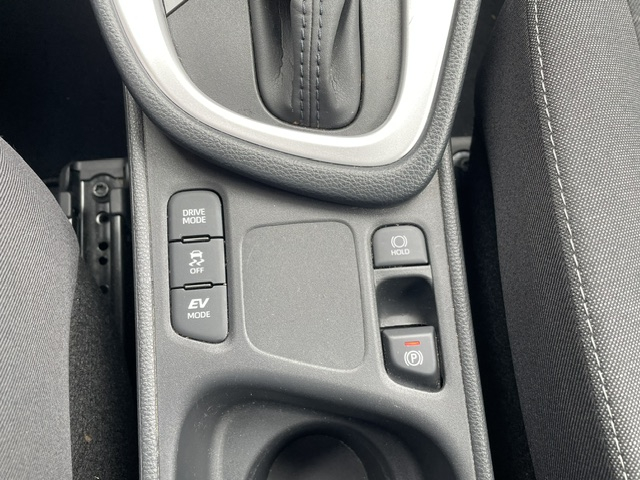 Toyota Yaris — 19