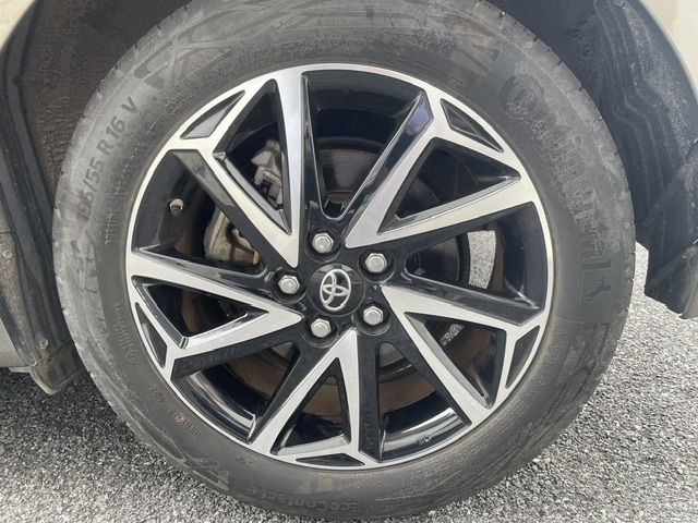 Toyota Yaris — 24