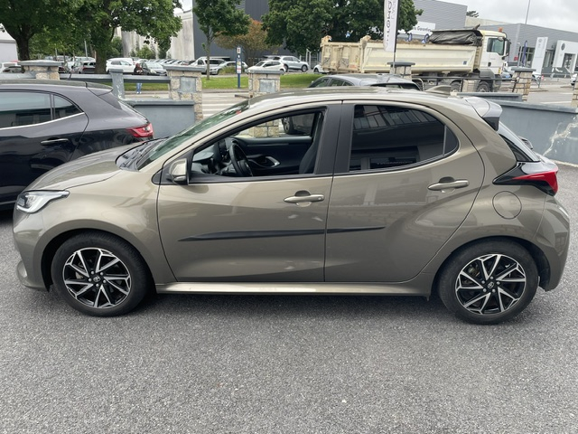 Toyota Yaris — 7