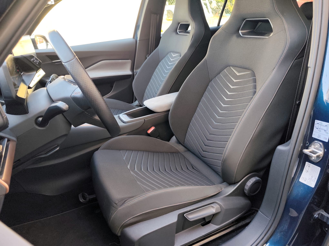Cupra Born — 11