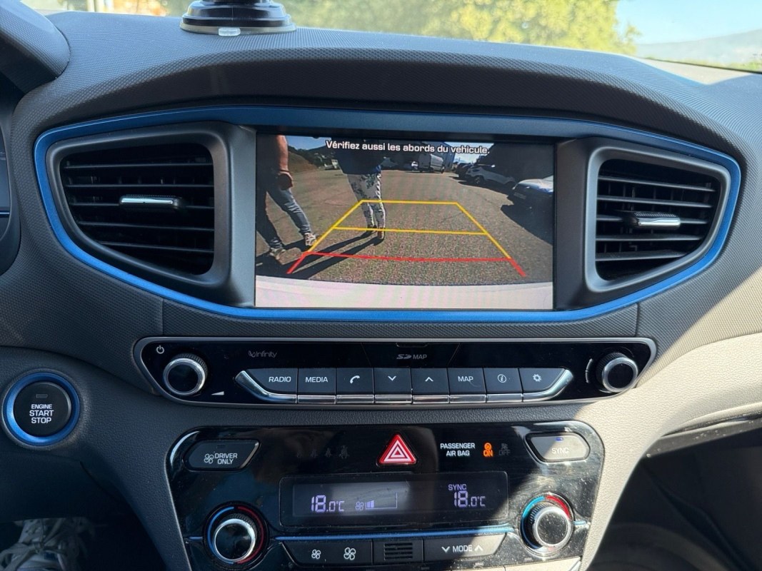 Hyundai IONIQ — 15