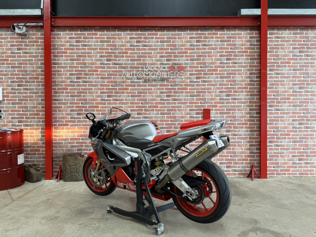 Aprilia RSV — 5