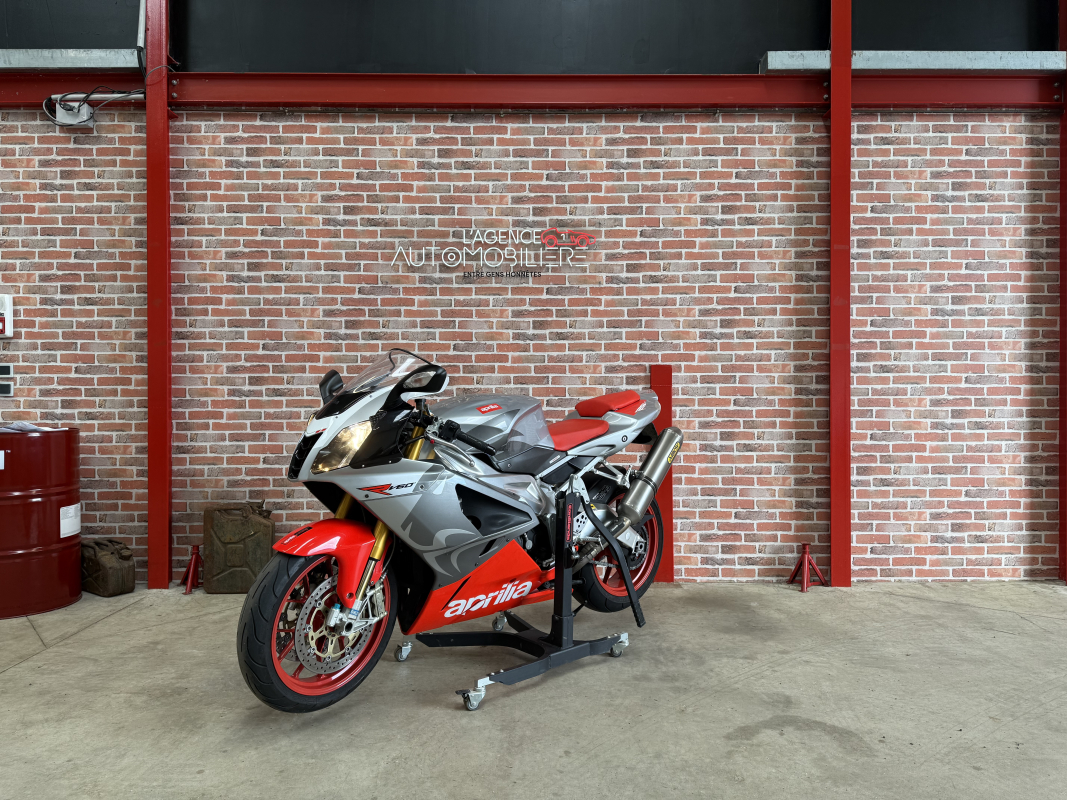 Aprilia RSV — 7