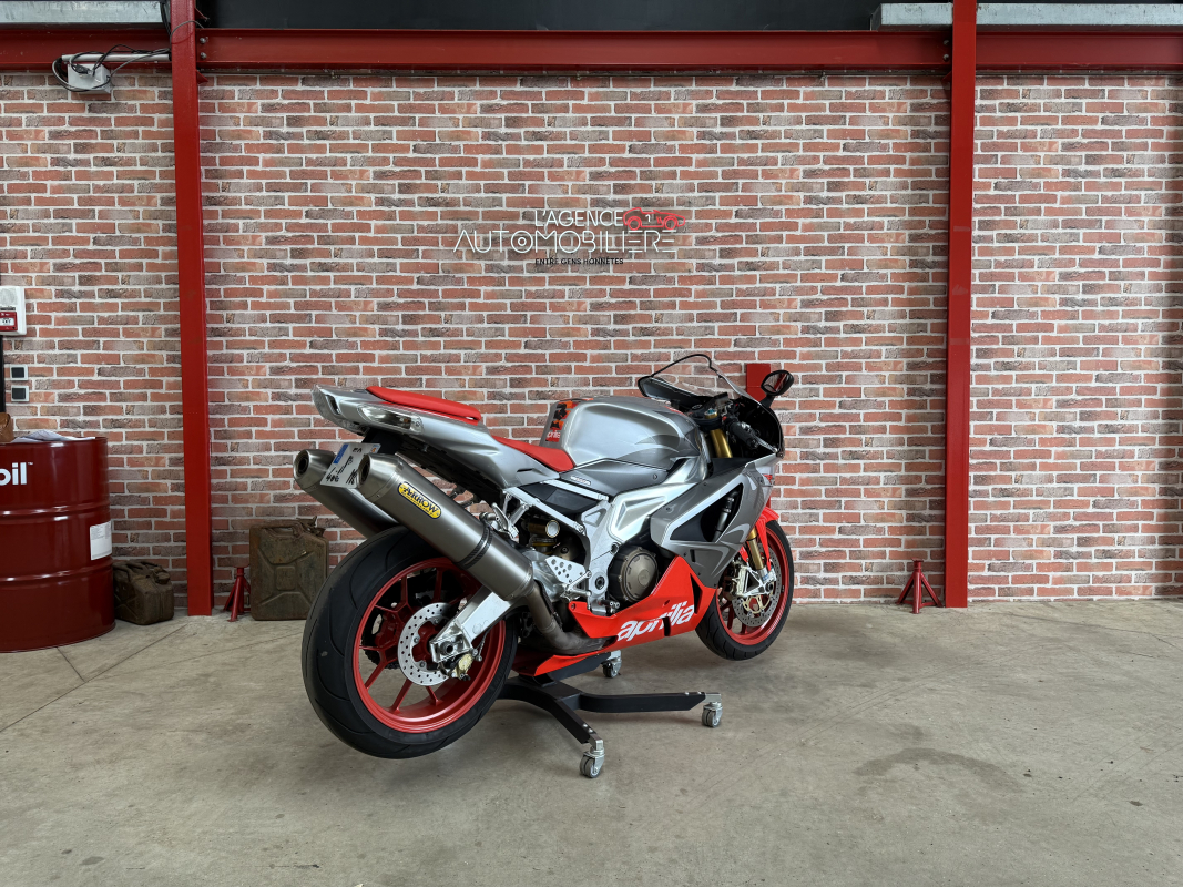 Aprilia RSV — 3