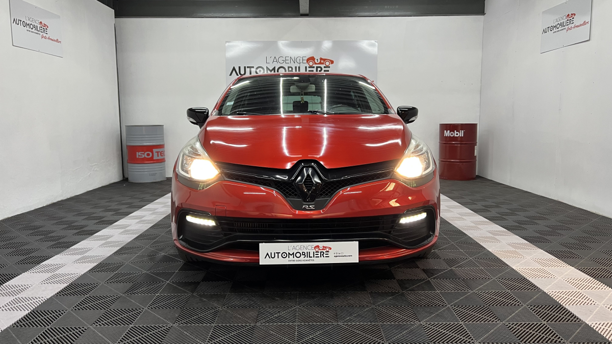 Renault Clio — 2