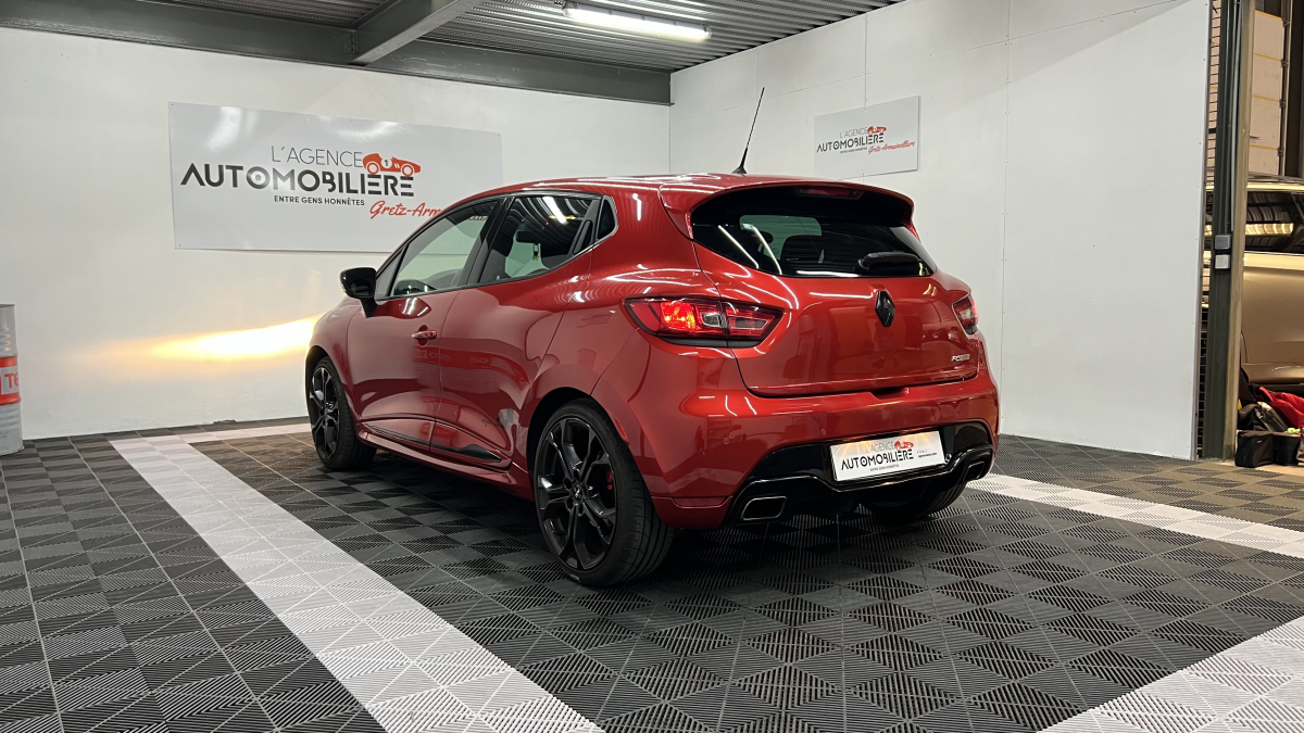 Renault Clio — 4
