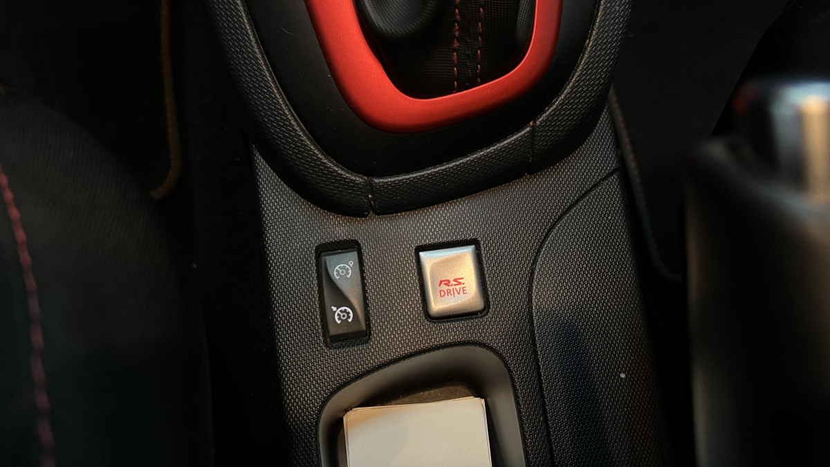 Renault Clio — 29