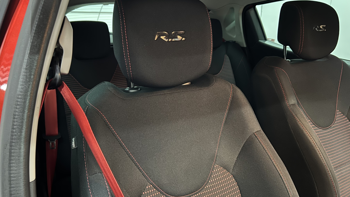 Renault Clio — 32