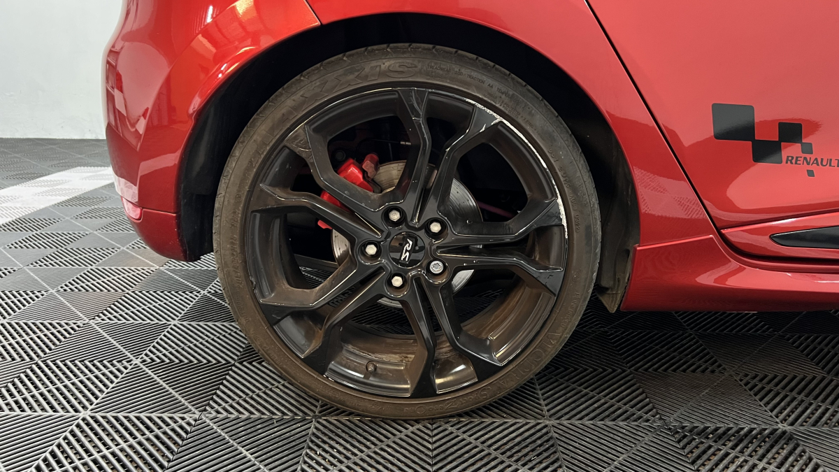 Renault Clio — 37
