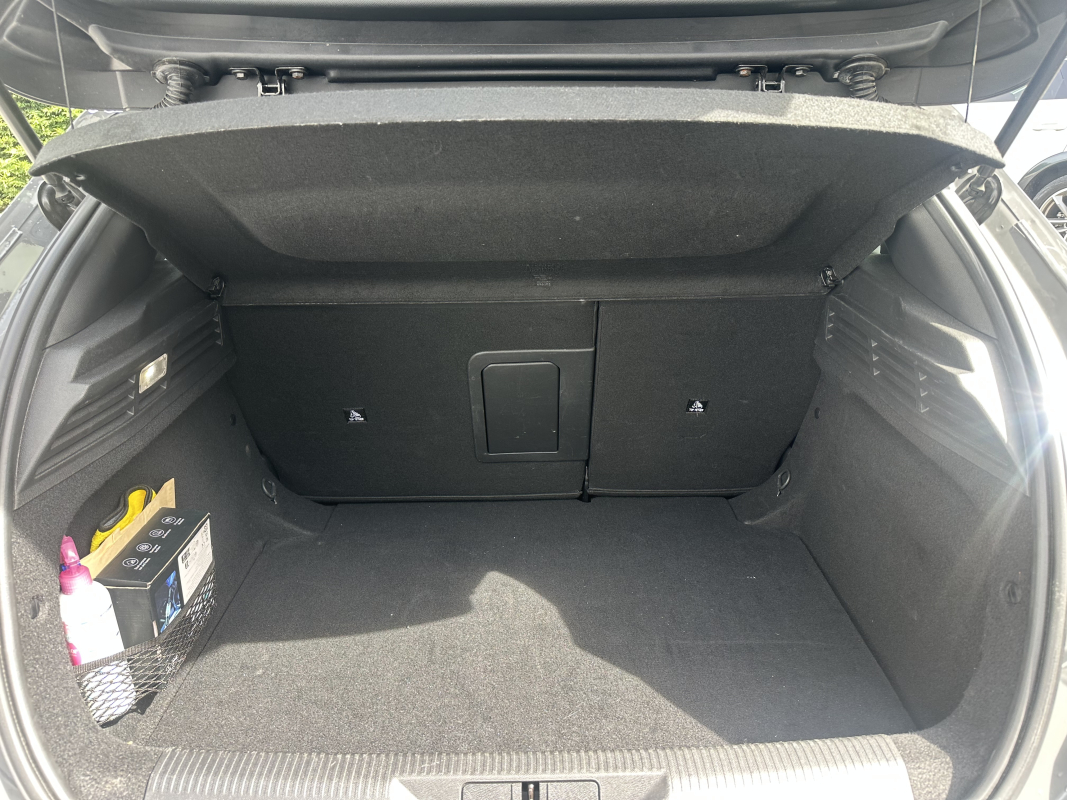 Peugeot 308 — 18