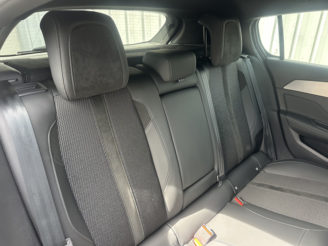 Peugeot 308 — 17