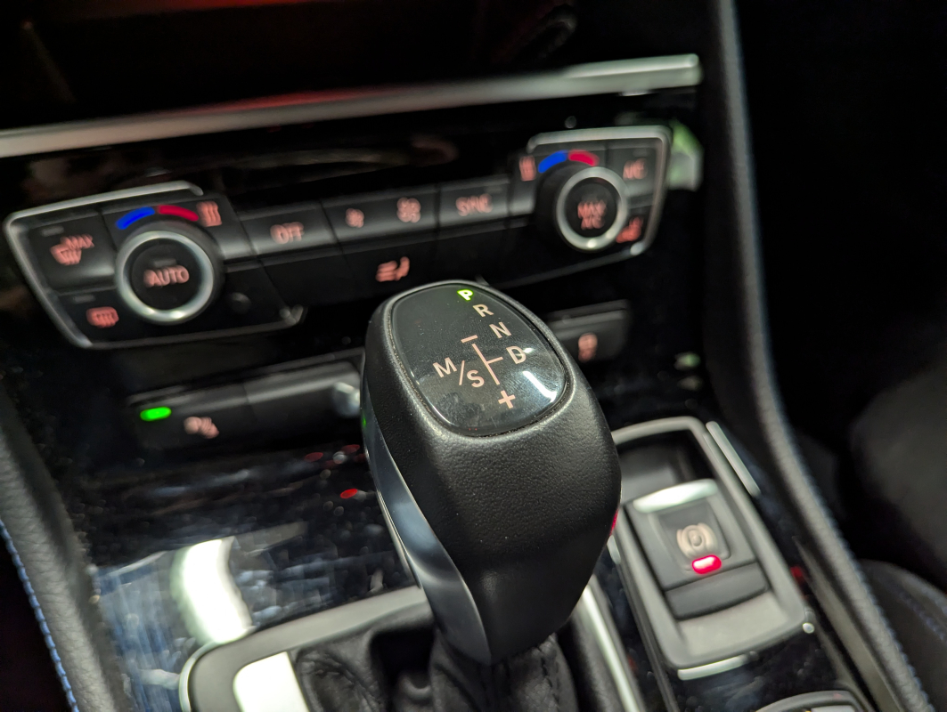 Bmw Série 2 — 18